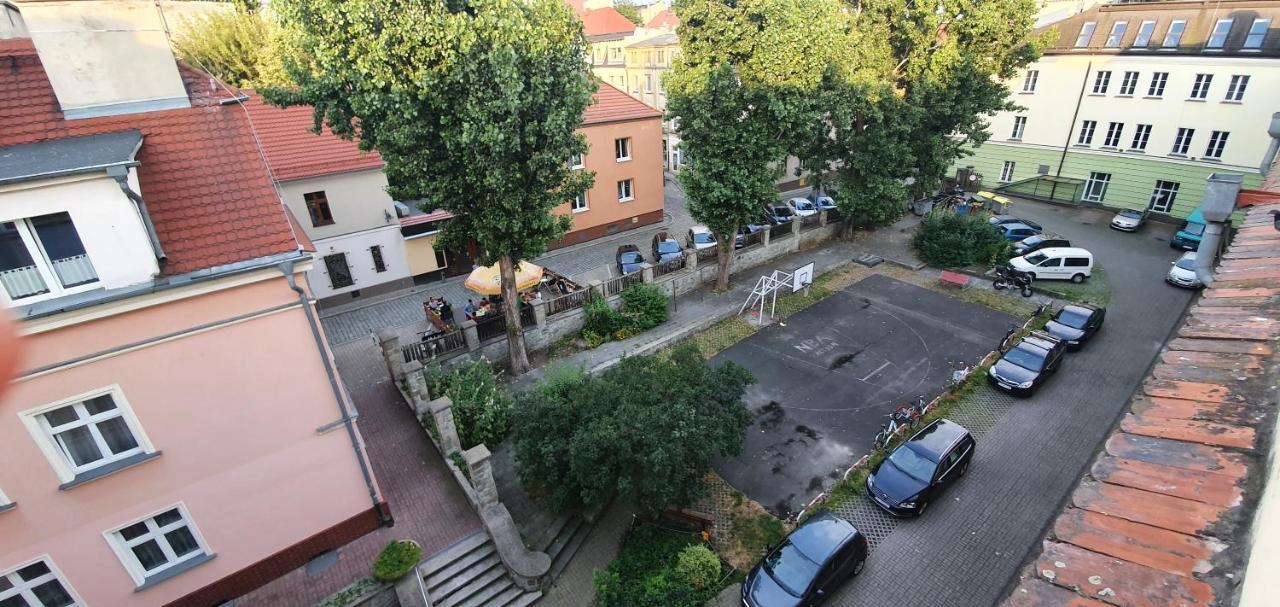 Inny Apartament Rynek 오폴레 외부 사진