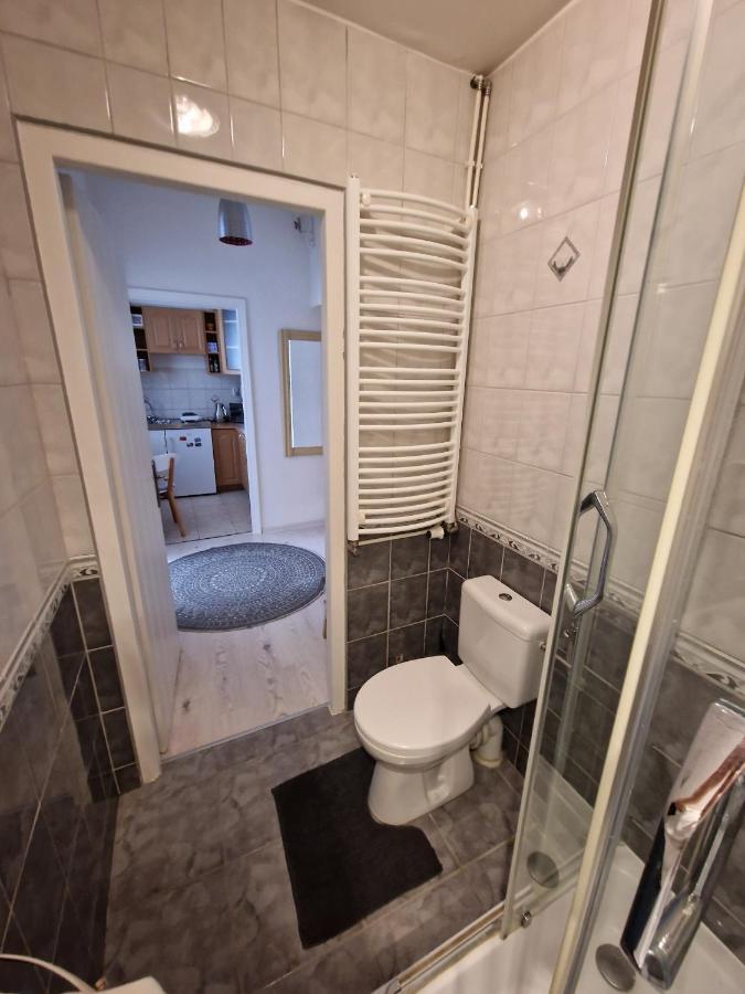 Inny Apartament Rynek 오폴레 외부 사진