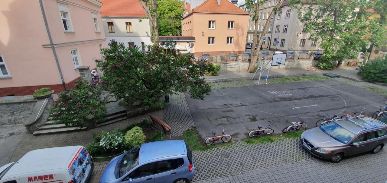 Inny Apartament Rynek 오폴레 외부 사진